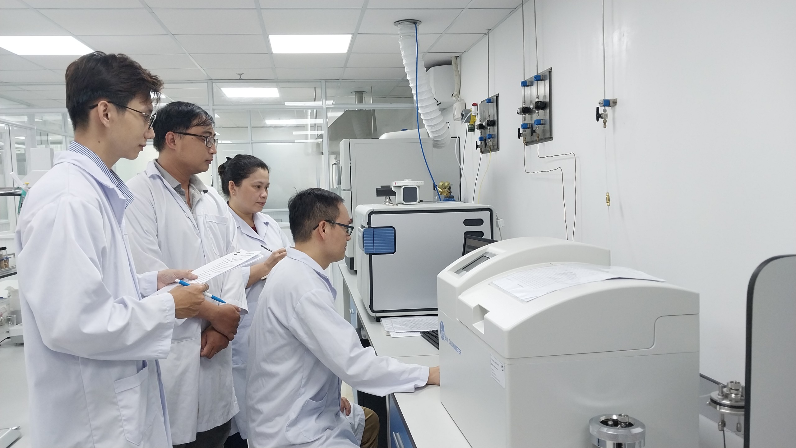 Working in the Vietnam CU Laboratory